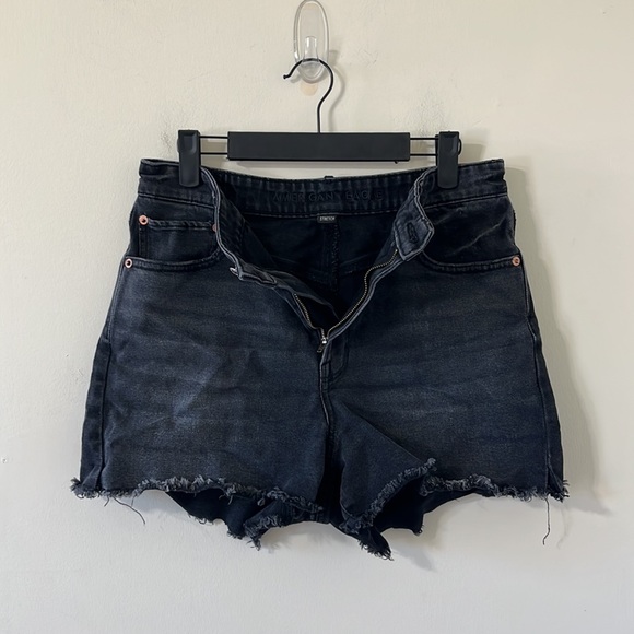 American Eagle Highest Rise 90s Boyfriend Short Black Denim Shorts Size 8 - Picture 4 of 11